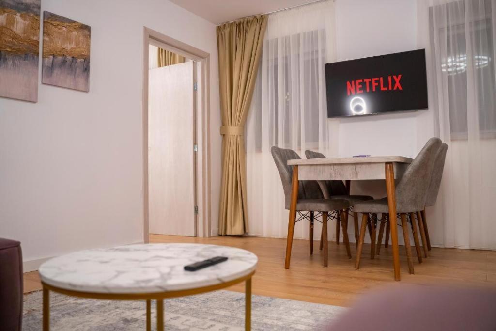 Coban Apartment *
